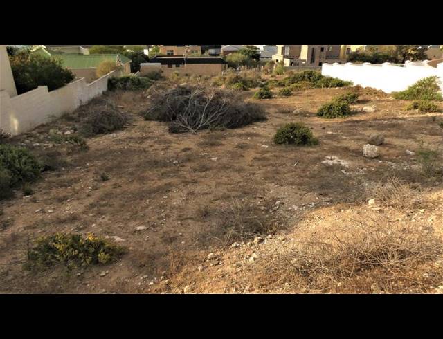 LAND FOR SALE IN MYBURGH PARK